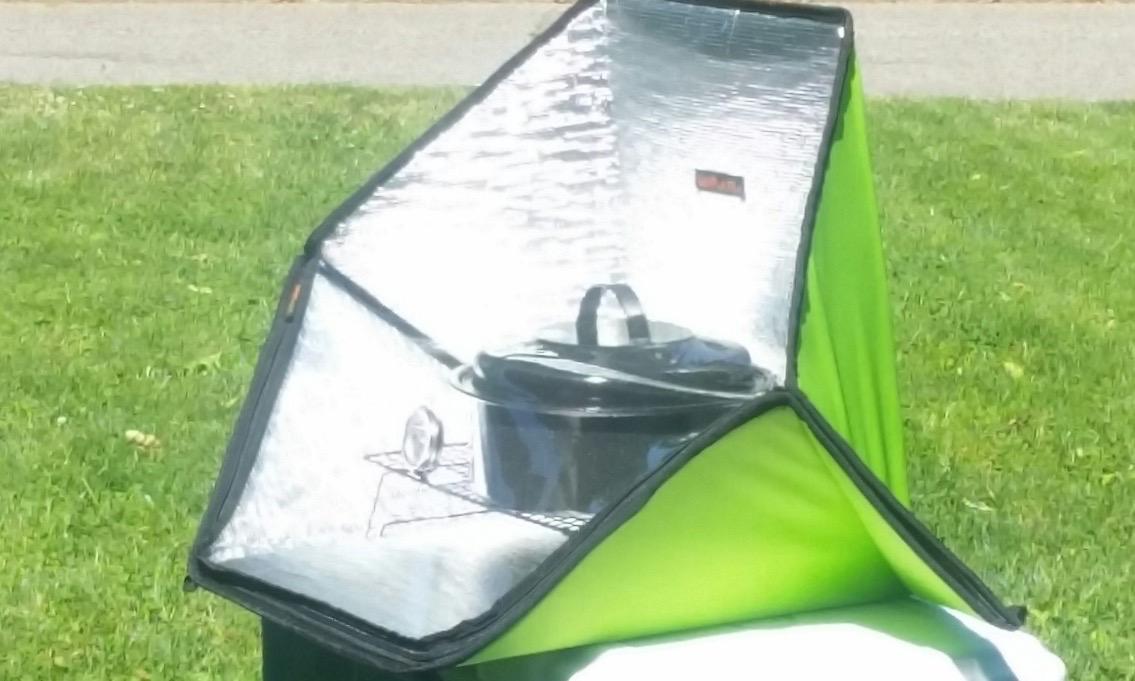 Sunflair Portable Solar Oven Deluxe (Camo) with Complete Cookware, Dehydrating Racks, and Thermometer customer photo 2