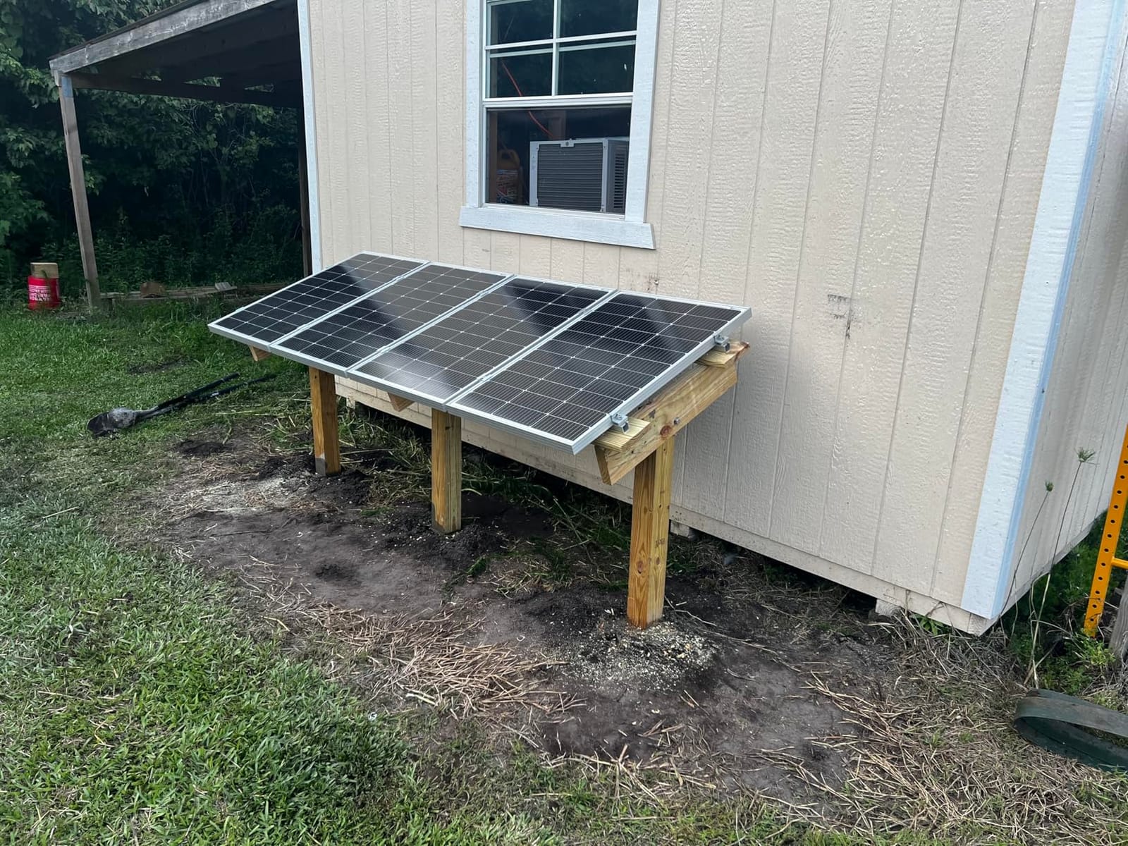 ECO-WORTHY 400 Watt 12 Volt Premium Solar Panel Kit :4pcs 100W Solar Panel+ 40A MPPT Charge Controller+ Bluetooth Module+ Mounting Z Brackets, 400W 12V Solar Power Off Grid System for Home, RV, Boat. customer photo 1