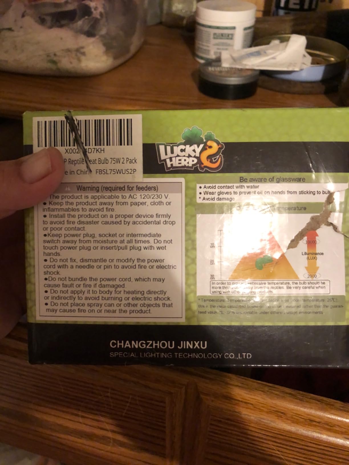 LUCKY HERP Reptile Heat Lamp Bulbs 100W, UVA Daylight Basking Bulbs 2 Pack customer photo 1