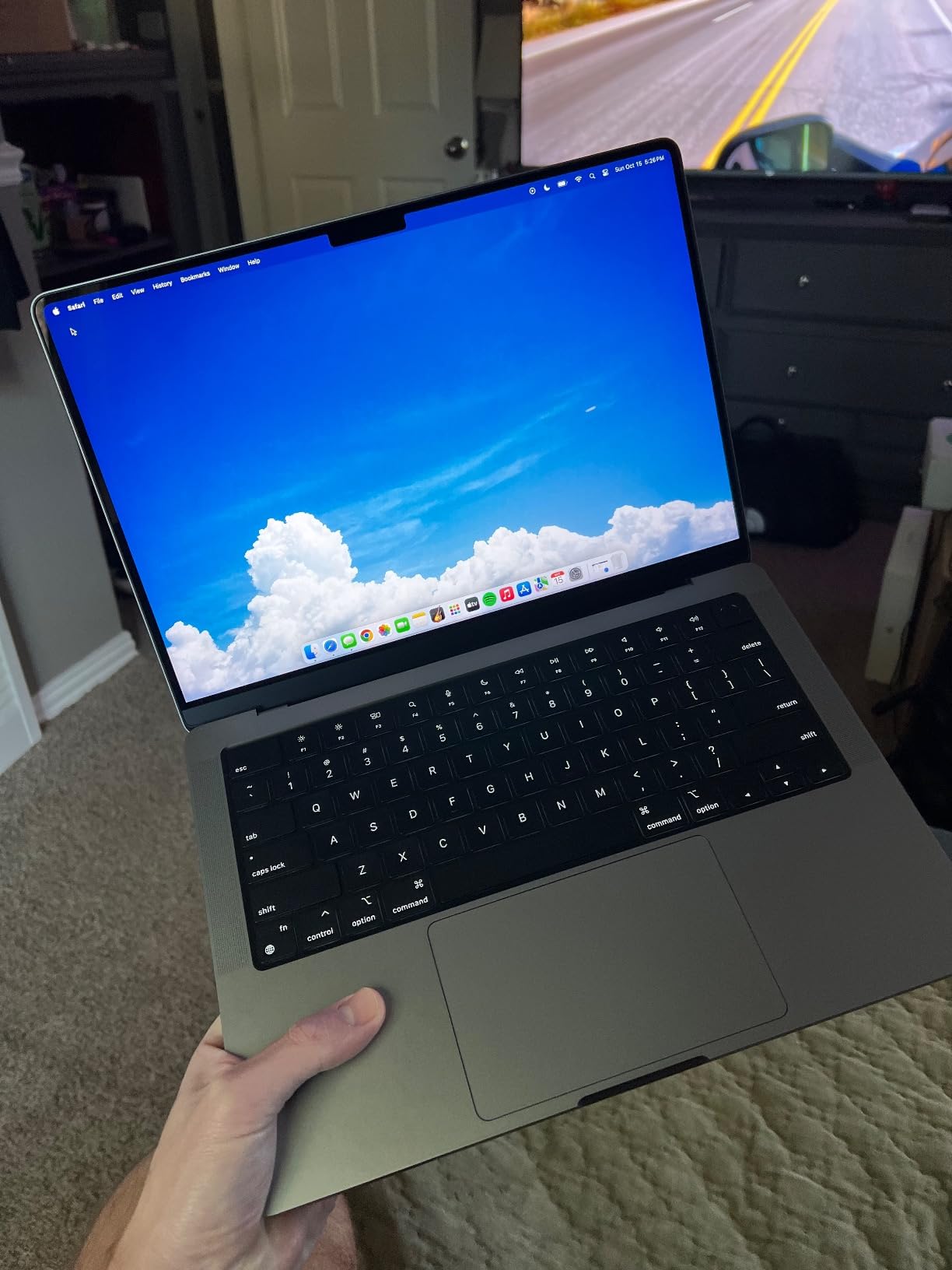 Apple 2023 MacBook Pro Laptop with Apple M2 Pro chip with 10‑core CPU and 16‑core GPU: 14.2-inch Liquid Retina XDR Display, 16GB Unified Memory, 512GB SSD Storage. Works with iPhone/iPad; Space Gray customer photo 1