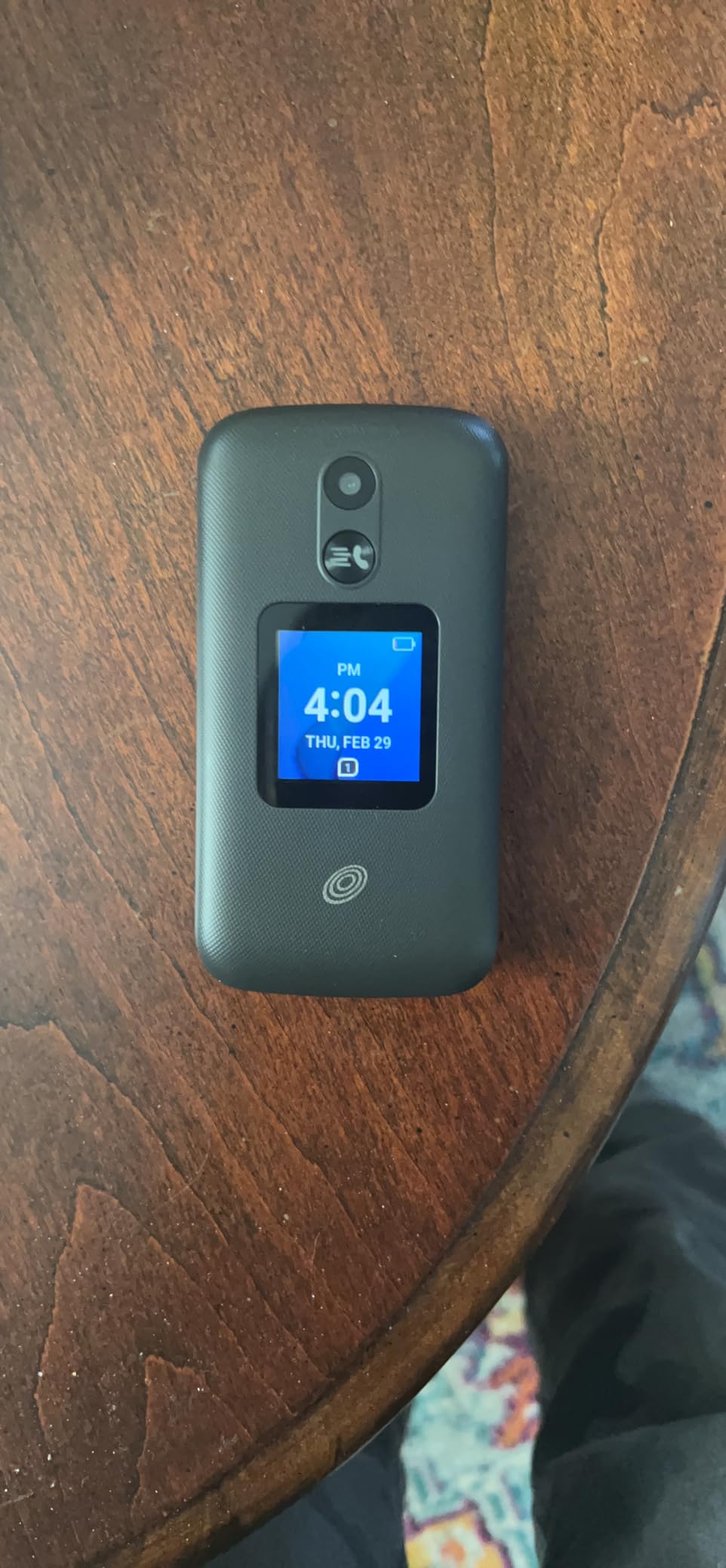 Tracfone TCL Flip 2, 16GB, Black - Prepaid Feature Phone (Locked) customer photo 1