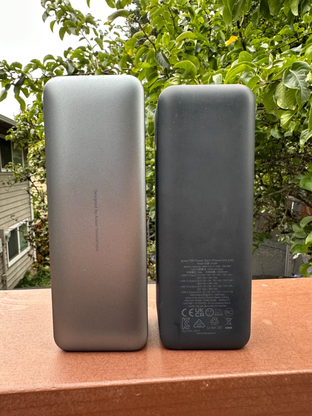 Anker Prime Power Bank, 27,650mAh 3-Port 250W Portable Charger for Travel, TSA-Approved, Smart App, for MacBook Pro/Air, iPhone 16/15/14 Series, Samsung, Laptops, and More (Charging Base Not Included) customer photo 2