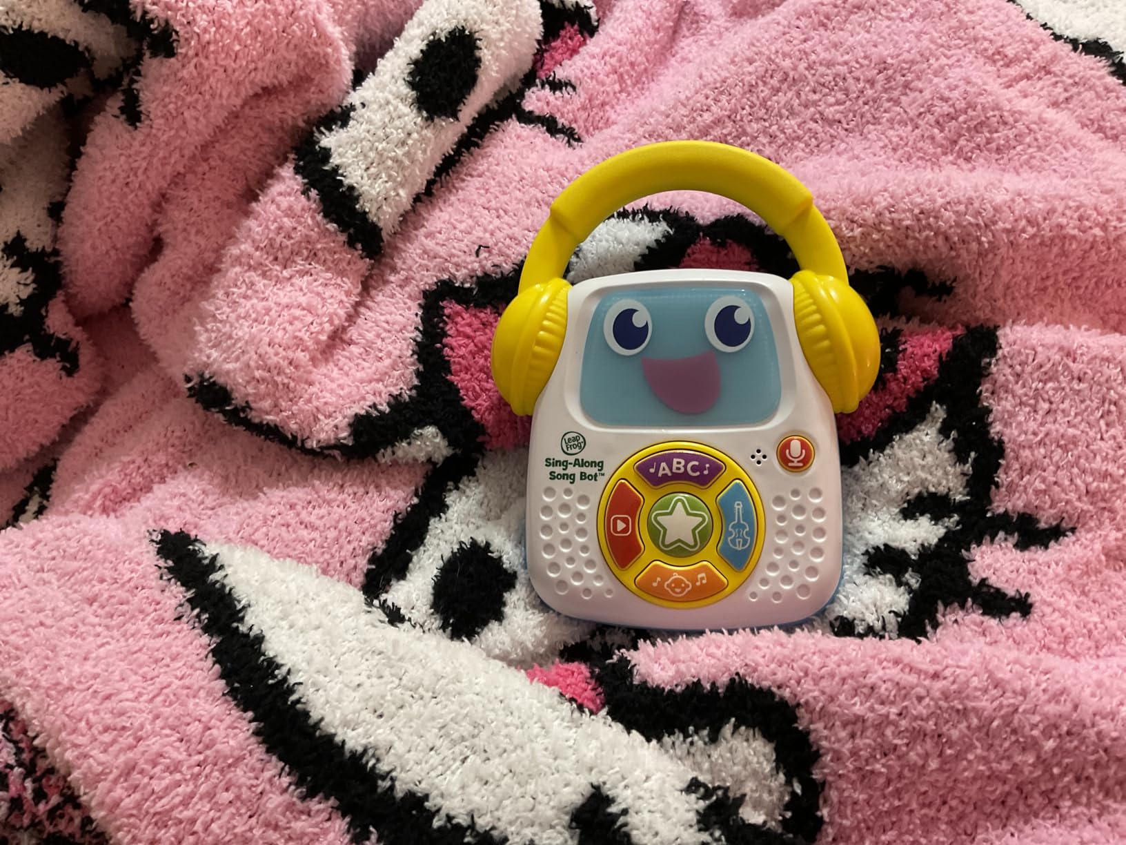 LeapFrog Sing-Along Song Bot, White customer photo 2