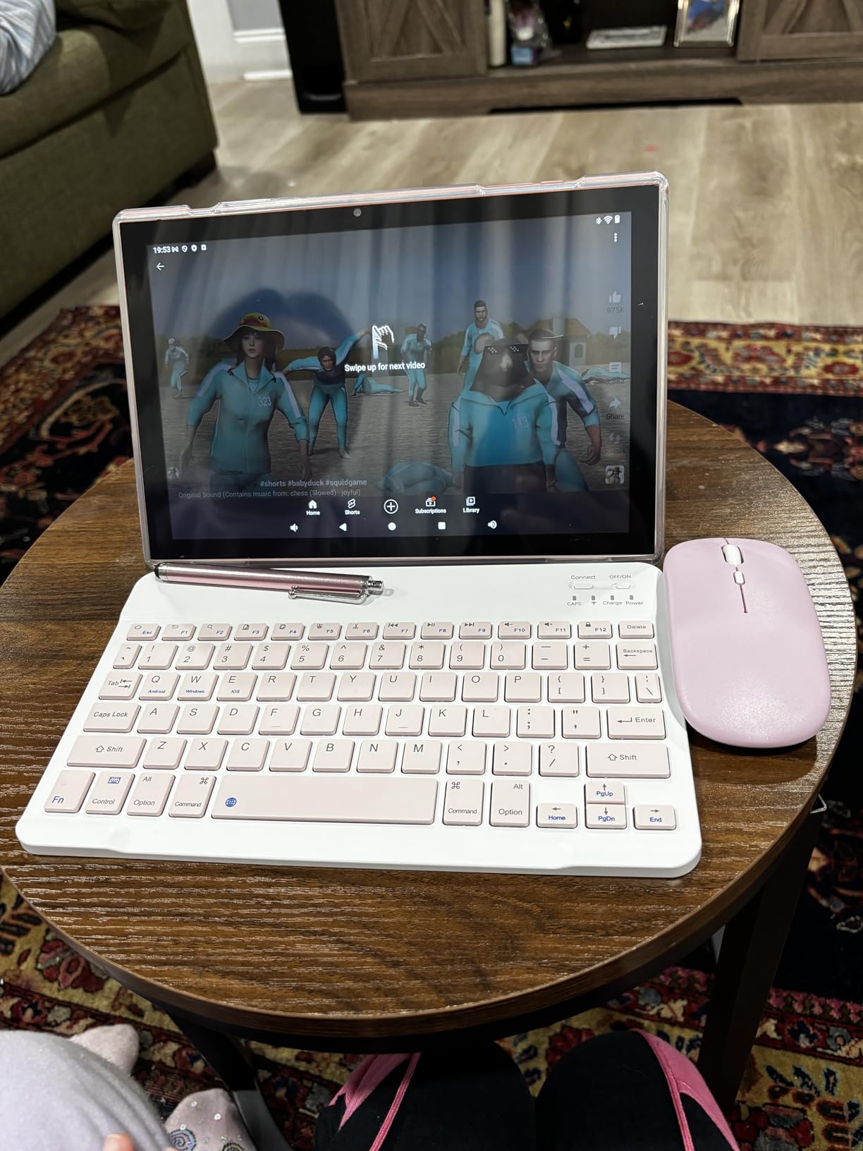 Android Tablet 2 in 1 with Keyboard Case Mouse Stylus, 10 inch Tablet Android 15 Tablets PC, 8GB RAM+32GB ROM Support 1TB Expandable, 6000mAh Battery 10.1