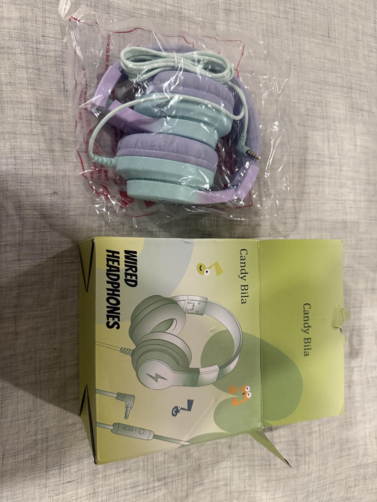 Candy Bila Wired Kids Headphones for School, Over-Ear for Boys Girls customer photo 2