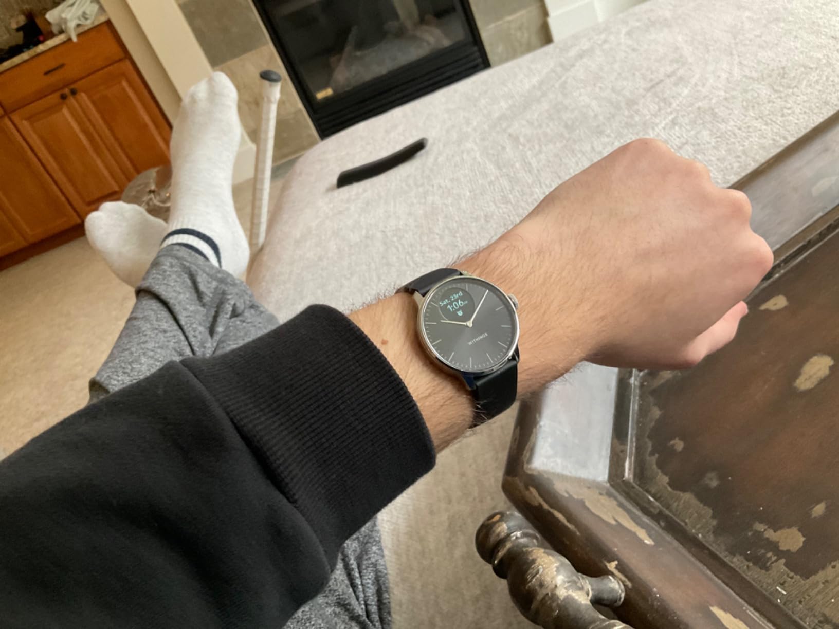 Withings ScanWatch Light - Hybrid Smart Watch, Heart Rate Monitoring, Fitness Tracker, Cycle Tracker, Sleep Monitoring customer photo 1