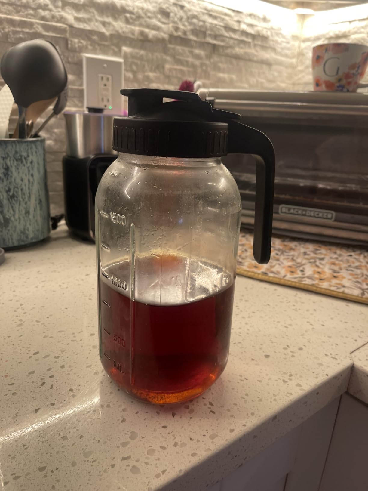 Cold Brew Coffee Maker, 64 oz Mason Jar Pitcher with Stainless Steel Filter, Pour Spout Handle Lid, Airtight & Leak-Proof for Iced Coffee,Tea & Lemonade customer photo 1