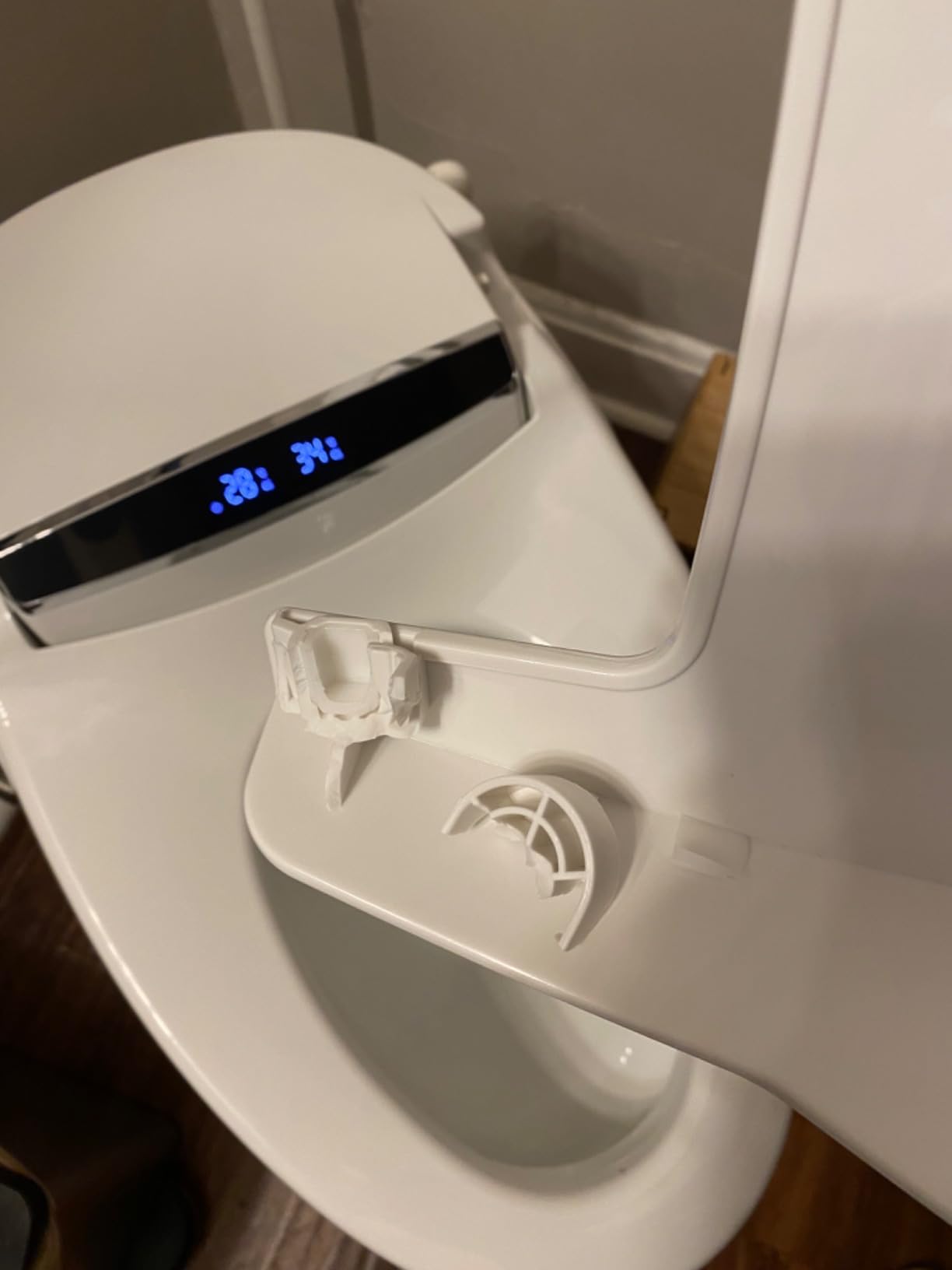 LOUPUSUO Smart Toilet with Bidet Built In with Warm Water Sprayer and Dryer | Foot Sensor Operation,Heated Seat toilet with LED Display for Bathroom,Auto Dual Flush customer photo 1