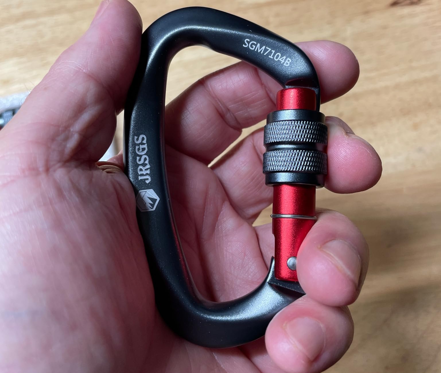 Climbing Carabiner Clips,Locking Carabiner for Camping,Rescue,Hunting customer photo 2