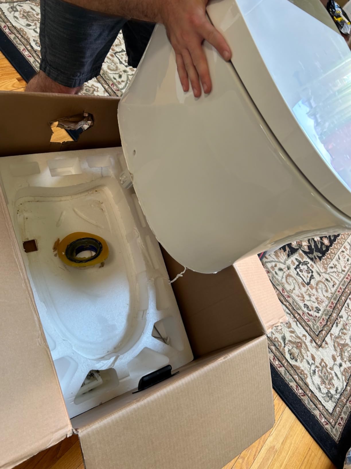 CANEST Smart Toilet, Smart Toilet with Bidet Built in, ADA Comfort Height, Intelligent Temp Control, Foot Sensor Operation, Warm Water, Heated Seat, Air Dryer, Digital Display (TC-100GE) customer photo 2