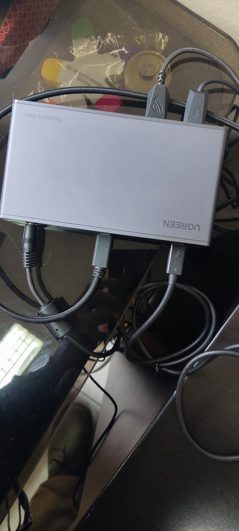 UGREEN 8-in-1 Thunderbolt 4 Docking Station, Dual 4K@60Hz, 3xTBT4, 40Gbps customer photo 2