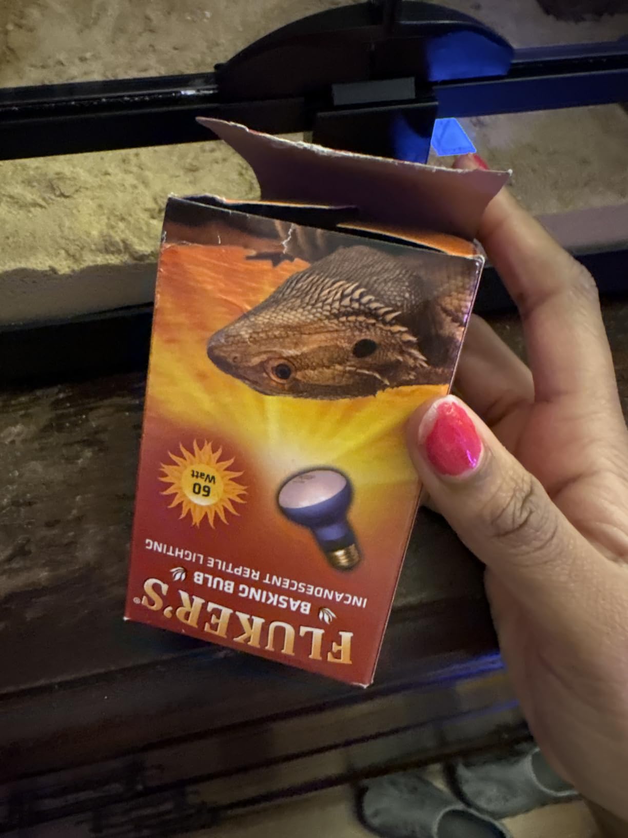 UVB Reptile Light, 10.0 24W, UVA UVB Reptile Light Bulb Lamp for Bearded Dragon, UVB Bulbs for Desert Reptiles customer photo 2