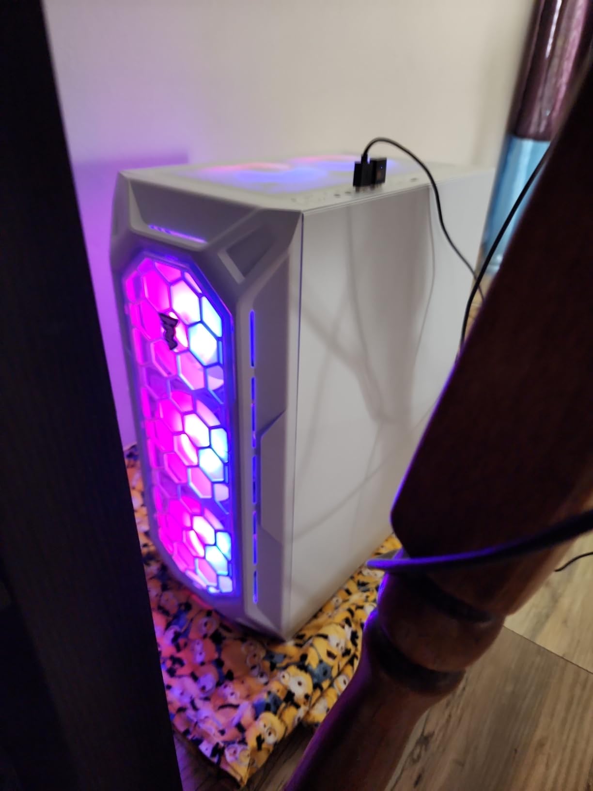 VIPRTECH Ghost 3.0 GamingPC, Ryzen 7, RTX 4060 8GB, 16GB/1TB SSD Onyx Black customer photo 2