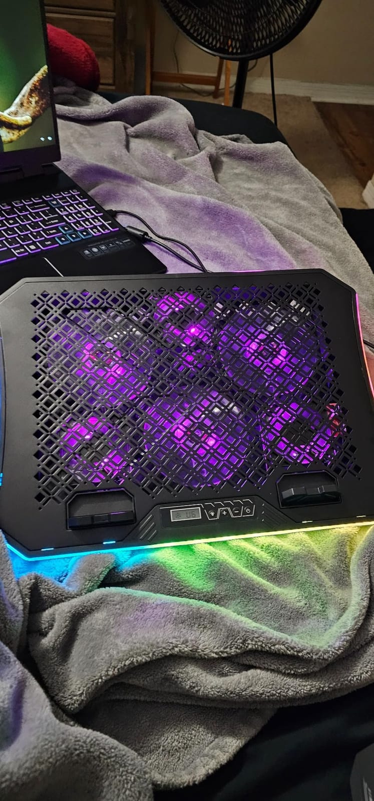 KeiBn Laptop Cooling Pad, Gaming Laptop Fan Cooling Pad with 15 Quiet Fans, RGB Laptop Cooler for 10-17.3 Inch, 4 Height Stands, 2 USB Ports - Blue customer photo 2