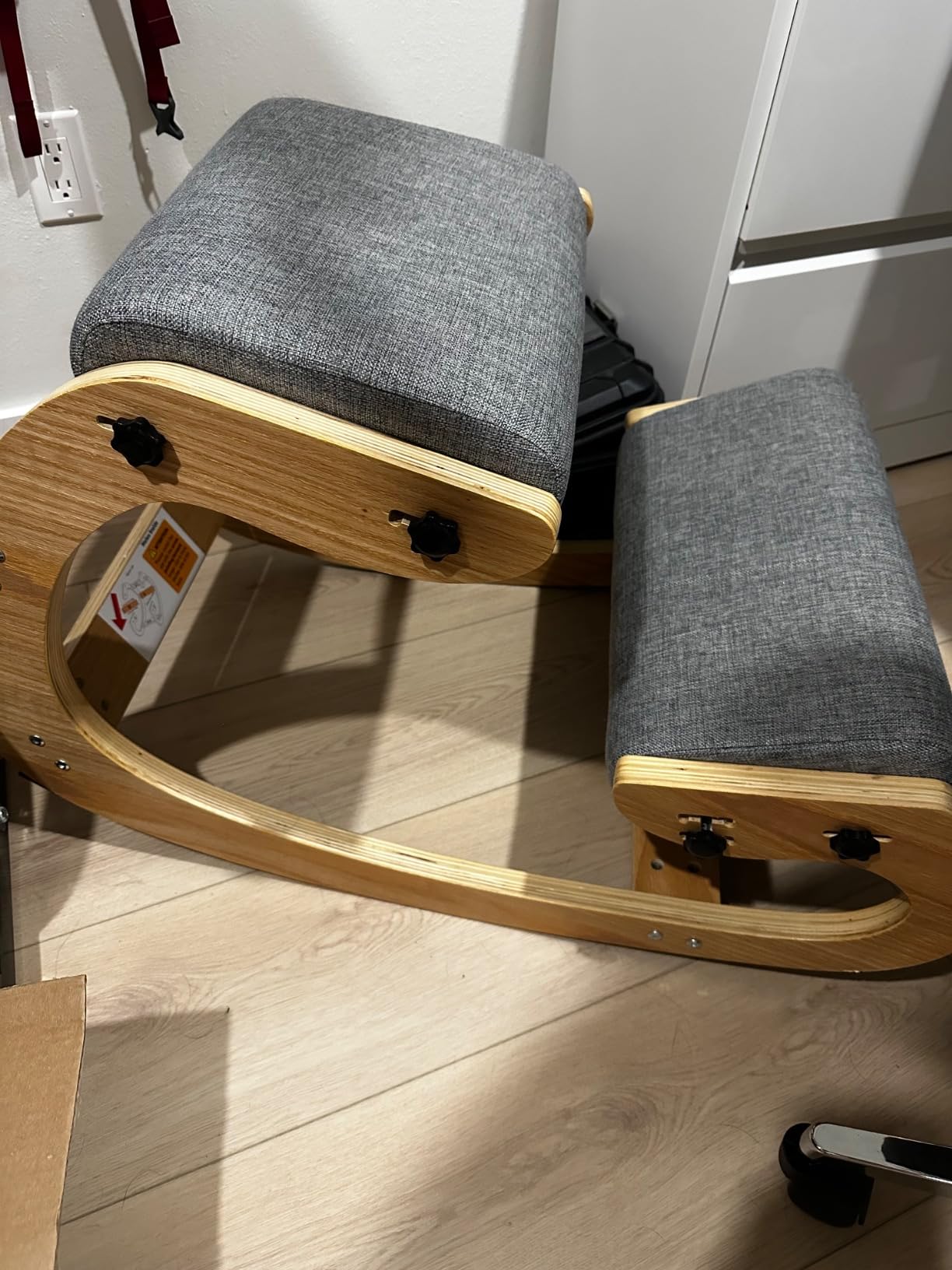 Easyego Kneeling Chair Ergonomic Posture Chair - Gray customer photo 2