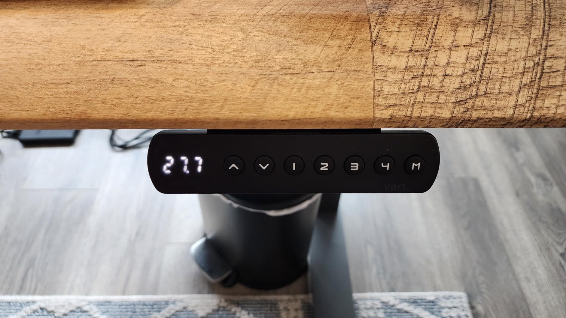 Vari ComfortEdge Electric Standing Desk – 60x30 – Reclaimed Wood/Slate customer photo 2