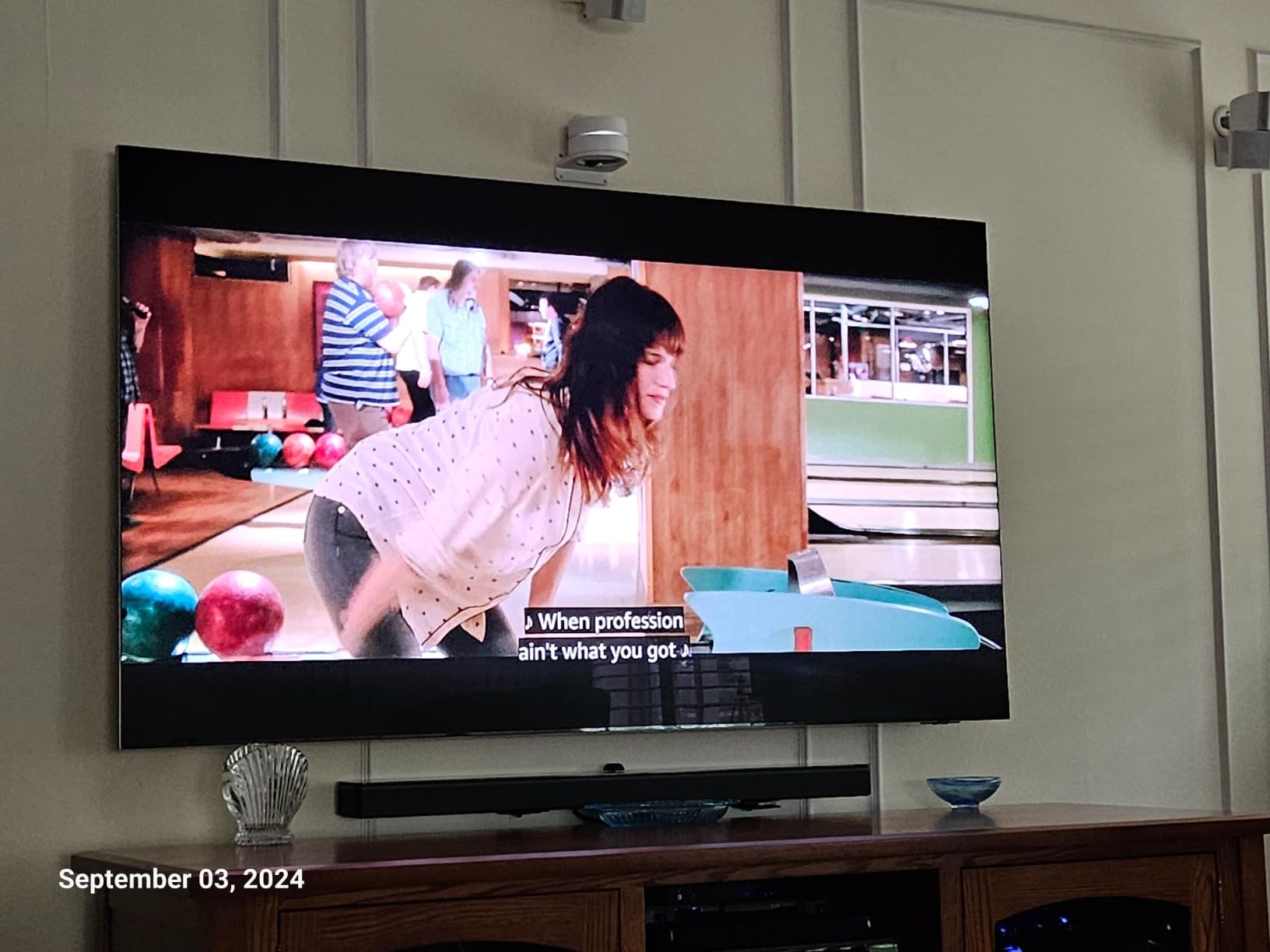 Samsung 65-Inch Class Neo QLED 8K QN900D Series Mini LED, Neo Quantum HDR Smart TV w/Dolby Atmos, Object Tracking Sound Pro, AI Motion Enhancer Pro, Alexa Built-in (QN65QN900D, 2024 Model) customer photo 1