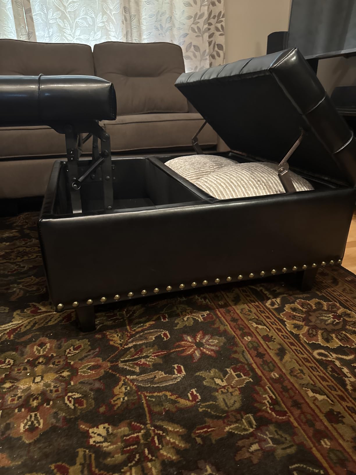 FiveWillowise 31.5 Inch Large Square Ottoman with Storage,Faux Leather customer photo 1