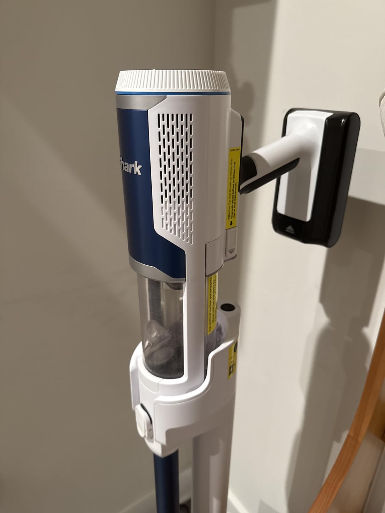 Shark Clean & Empty Cordless Stick Vacuum, White & Blue, BU3523 | Auto-Empty, Lightweight, HEPA Filter, Exclusive Motorized Hand Tool for Pet Hair, Carpets & Hard Floors, 40-Min Runtime customer photo 2