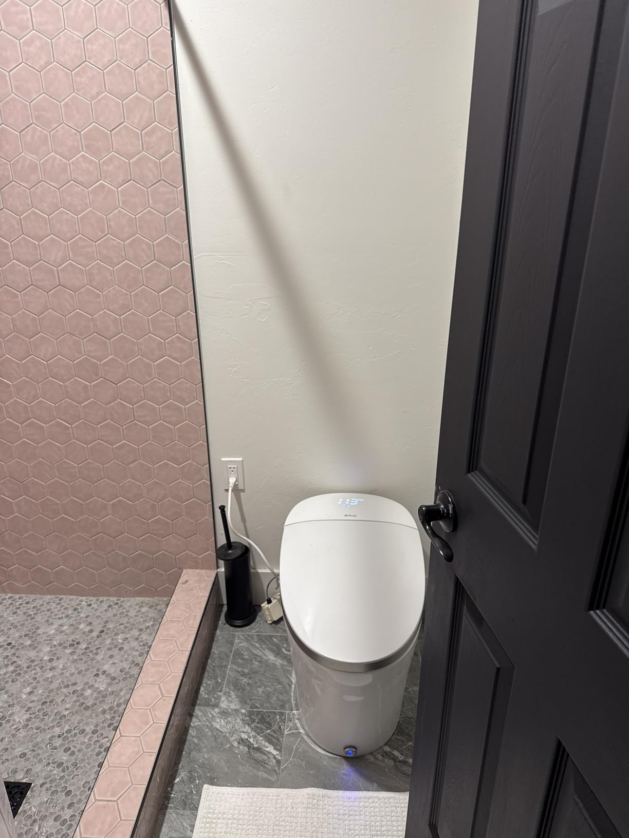 EPLO Smart Toilet Built in Tank Auto Open Bidet with Foam Shield - iX7 PRO customer photo 1