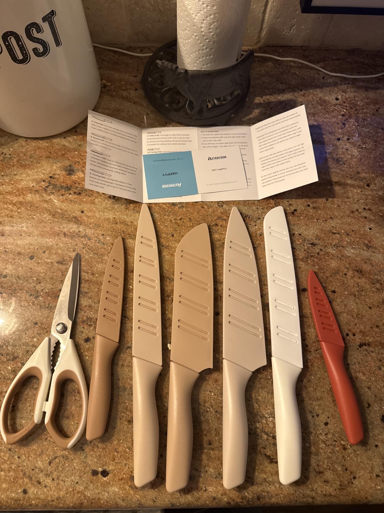Astercook Knife Set, 13 Pieces Kitchen Knives Set with Healthy Anti-Rust Coating, Dishwasher Safe, Stainless Steel Chef Knife Sets with 6 Blade Guards, Perfect Holiday Gifts for Kitchen customer photo 2