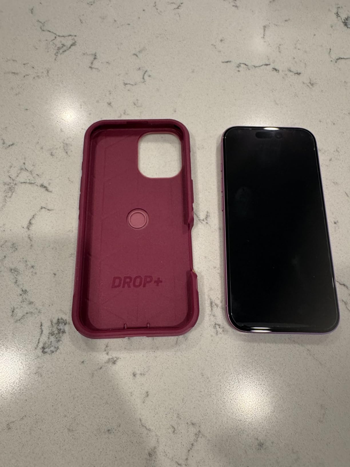 OtterBox iPhone 16 Commuter Series Case - Black customer photo 2