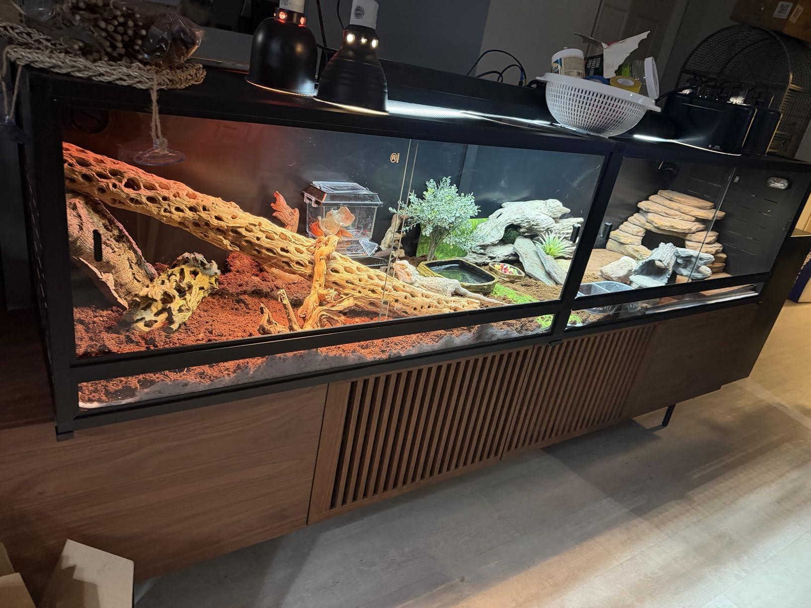 8FT PVC Reptile Enclosure 8x2x2FT, 240 Gallon Modular Expandable Terrarium with Tempered Glass Front Opening Sliding Doors, Lockable Habitat for Bearded Dragon Gecko Lizard Snake, Black customer photo 2