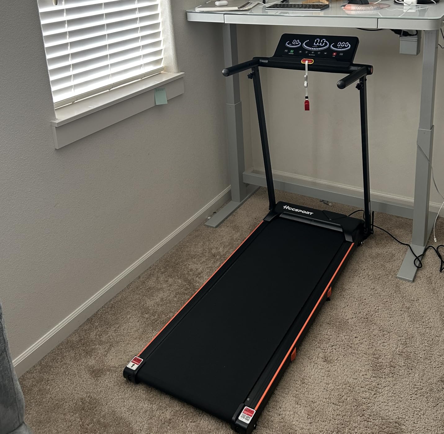 Hccsport Treadmill with Incline, 3 in 1 Under Desk Treadmill Walking Pad with Removable Desk Workstation 3.5HP Foldable Compact Walking Treadmills for Home Small Office with Wristband Remote Control customer photo 1