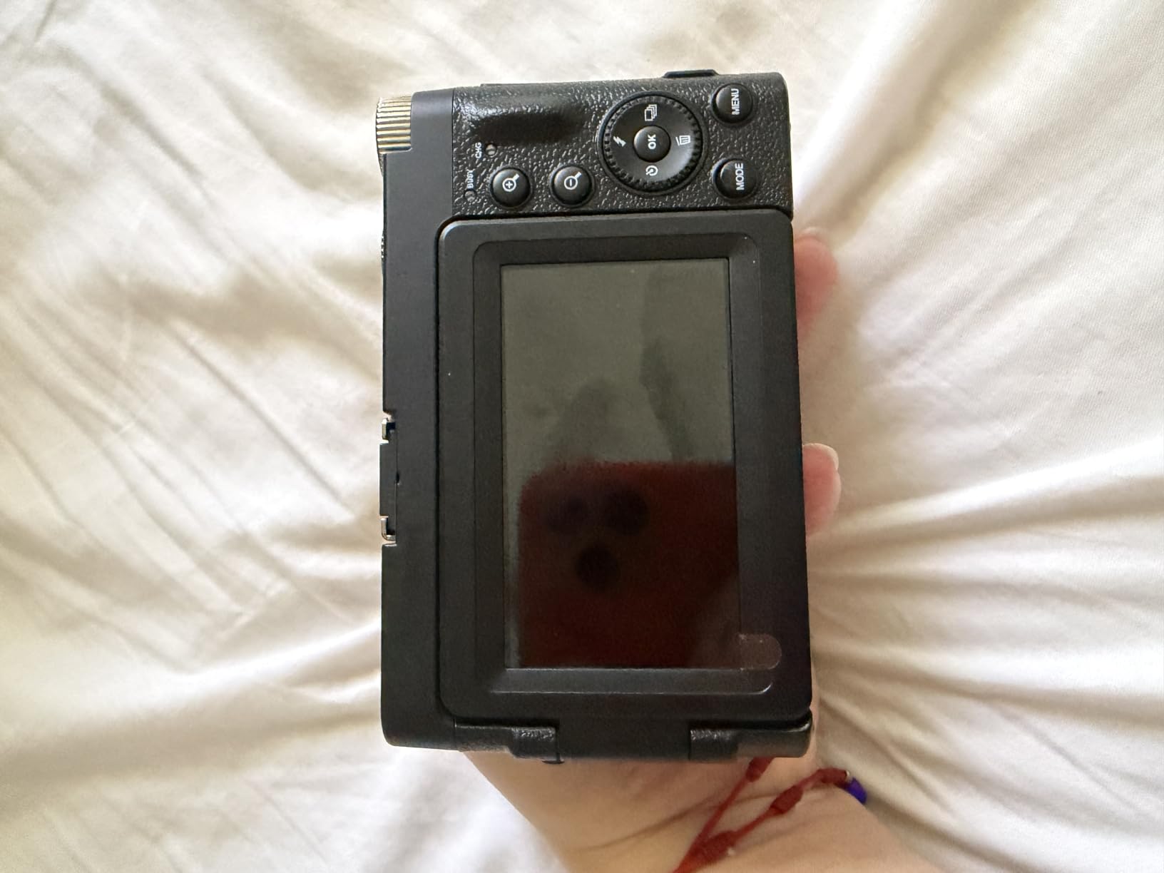4K Digital Camera for Beginners & Teens, with Flip Screen, 32G Card(Black) customer photo 1