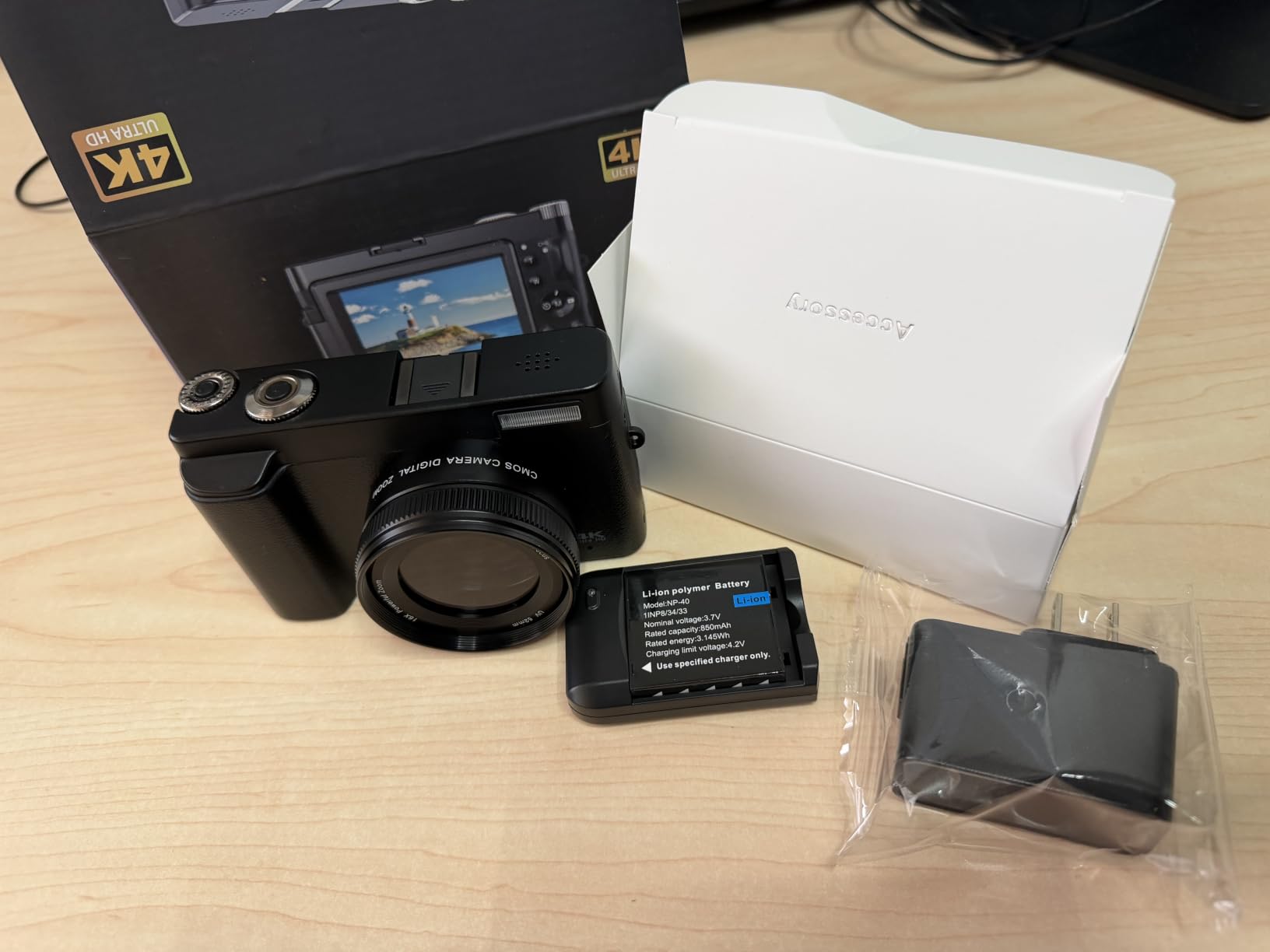 4K Digital Camera for Beginners & Teens, with Flip Screen, 32G Card(Black) customer photo 2