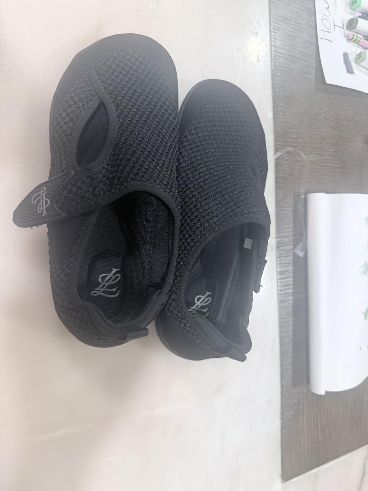 LeIsfIt Wide Toe Box Diabetic Shoes for Women Zero Drop Barefoot Sneakers Breathable Adjustable for Edema Swollen Feet & Seniors customer photo 1