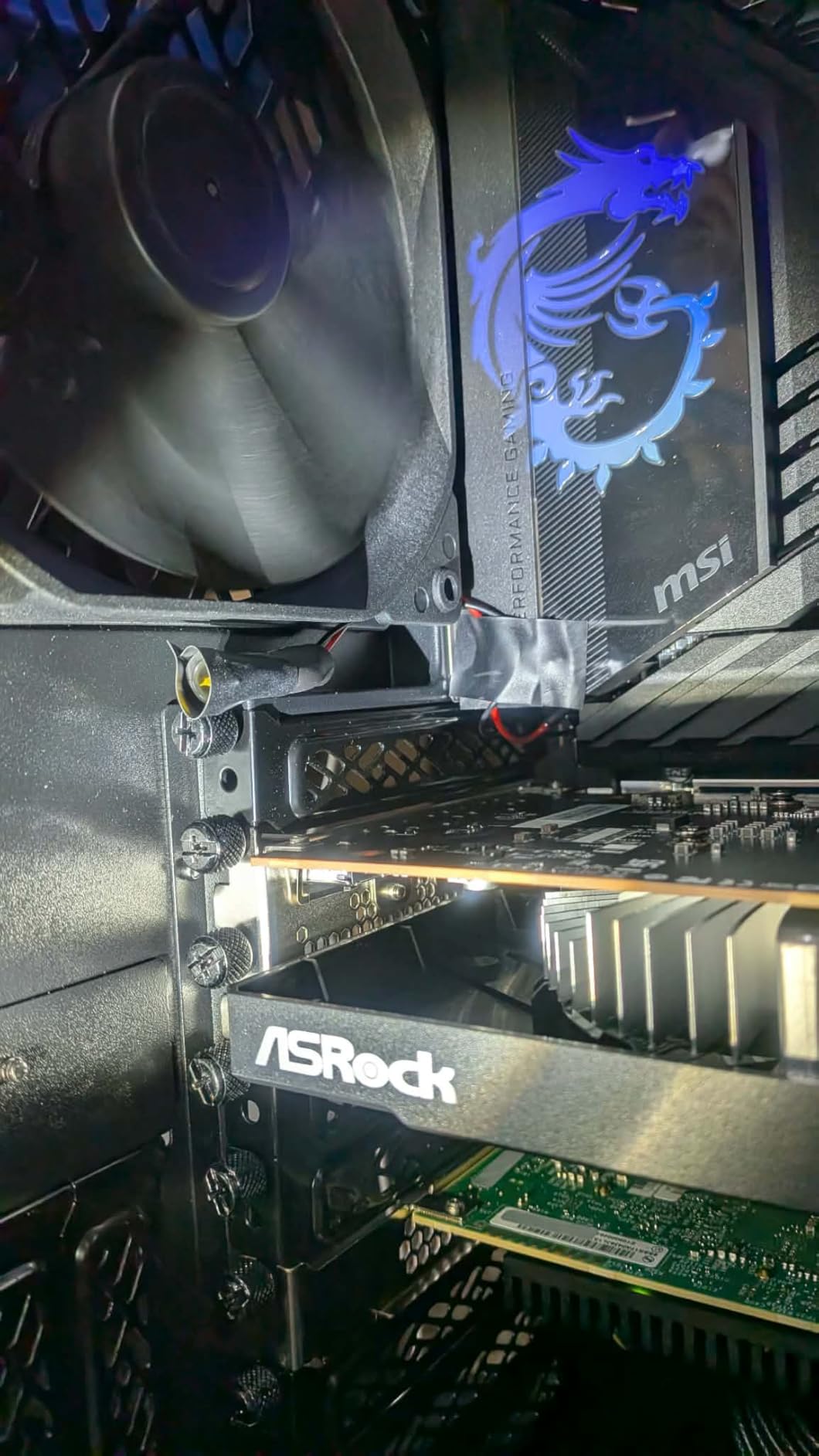 MSI MPG Z890 Carbon WiFi Gaming Motherboard (Support Core Ultra Series 2 Intel Processors, LGA 1851, DDR5, PCIe 5.0, M.2, SATA, 5Gbps LAN, USB Type-C, Wi-Fi 7, Bluetooth 5.4, Thunderbolt 4, ATX) customer photo 1