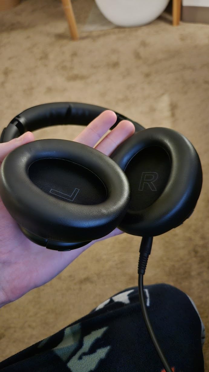 Soundcore by Anker Q30 Hybrid Active Noise Cancelling Headphones, White customer photo 2