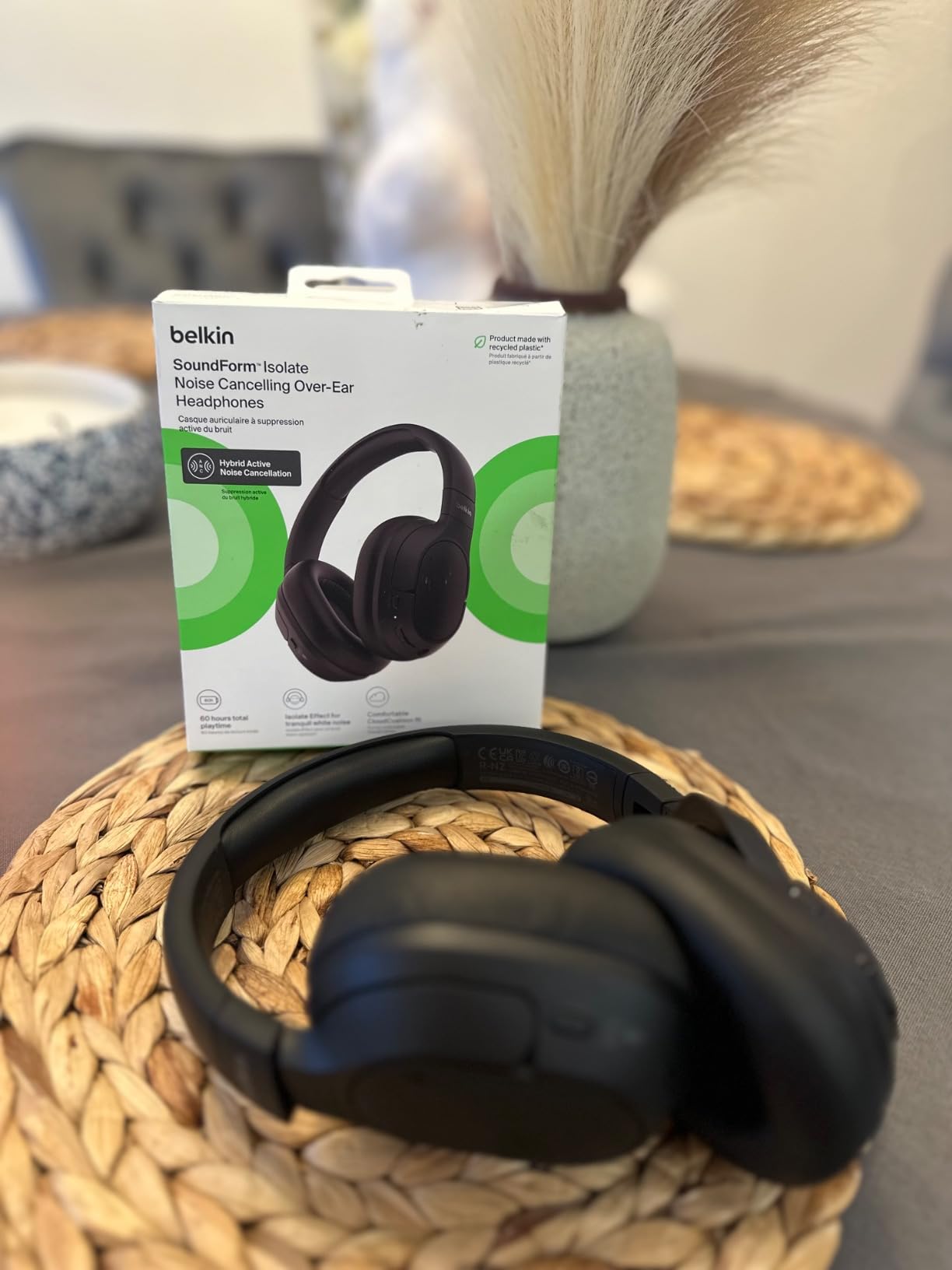 Belkin Isolate Over-Ear ANC Headphones, CloudCushion, 60H customer photo 2