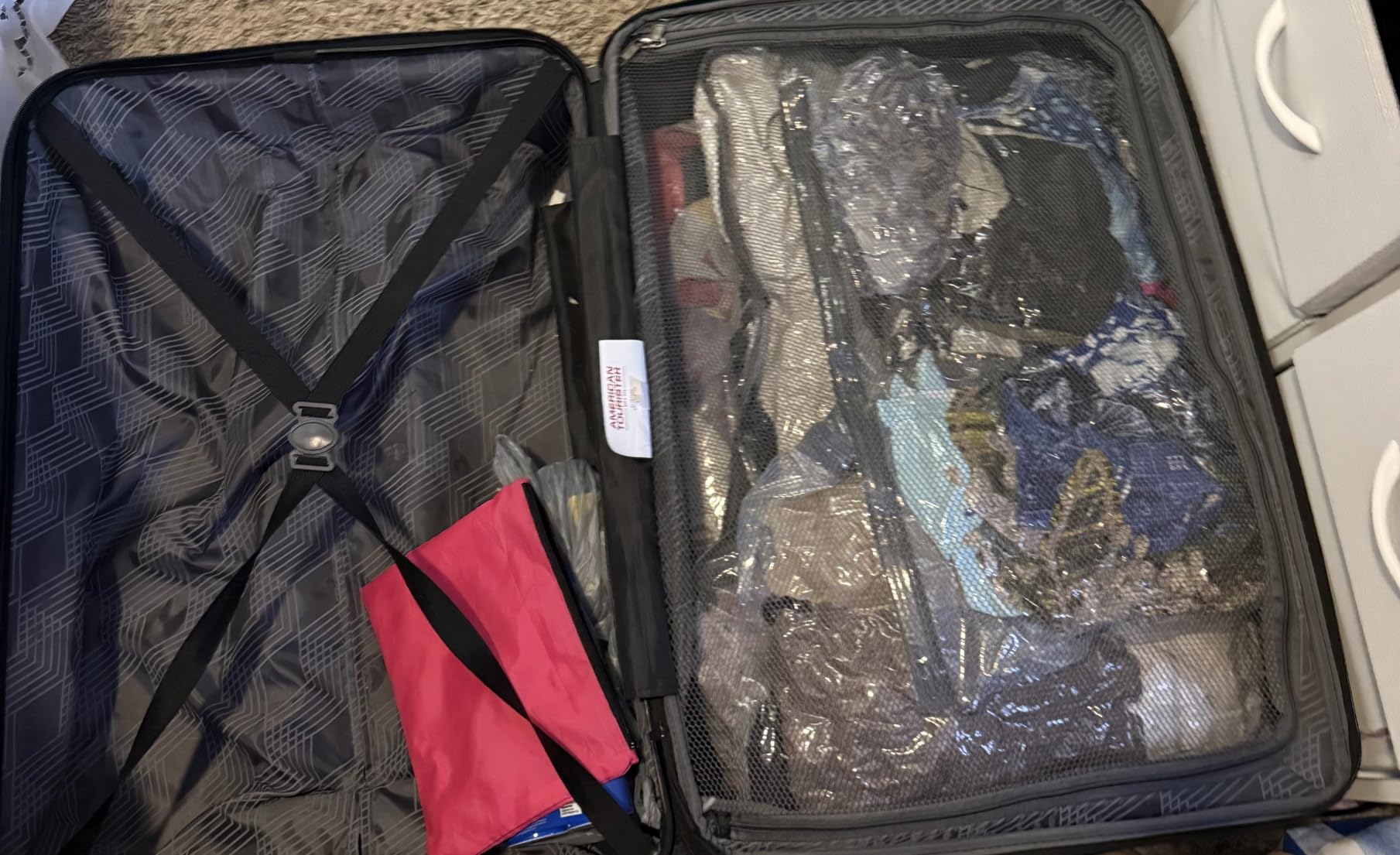 Vacbird Travel Vacuum Bags with Rechargeable Pump, Carry-On Space Saver customer photo 1