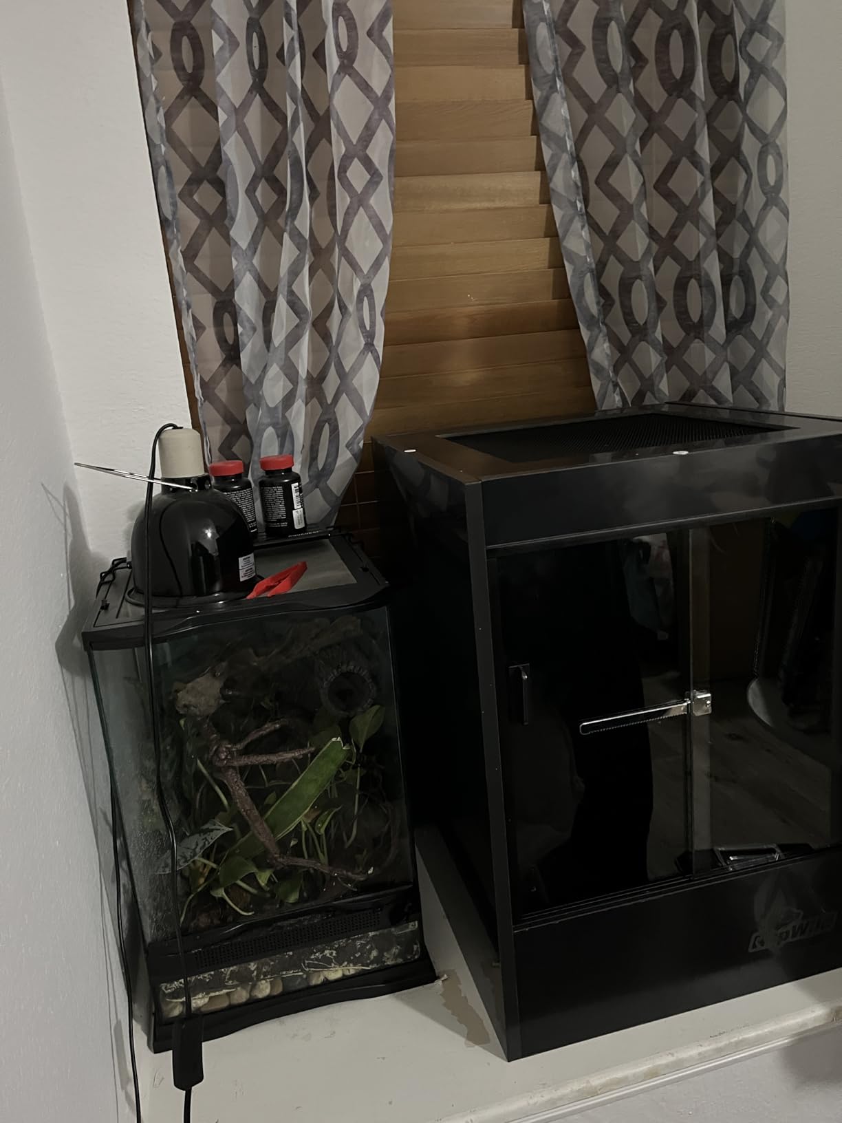 33 Gallon PVC Tall Reptile Terrarium, 18x18x24 Arboreal Enclosure customer photo 1