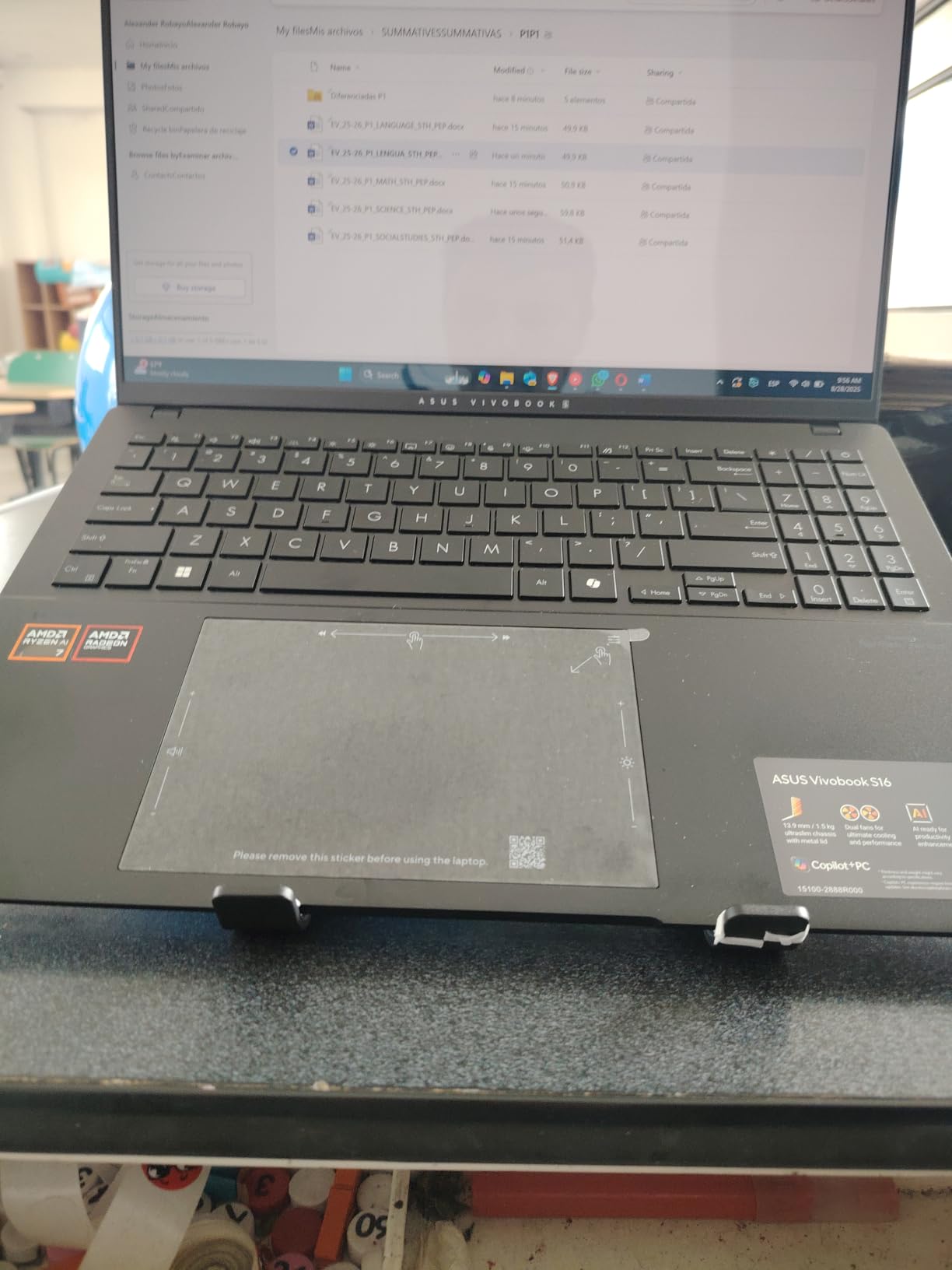 ASUS Vivobook S16 Laptop, Copilot+ PC, AMD Ryzen AI 7 350 with XDNA NPU, 16GB Memory, 1TB SSD, Neutral Black, M5606KA-DS76 customer photo 2