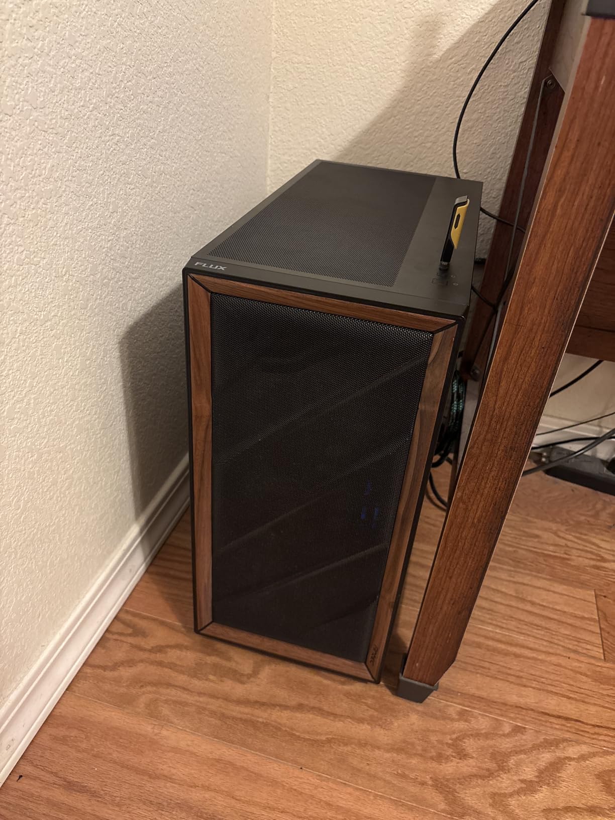 Antec Flux SE Silent Mid Tower E-ATX PC Case, 5 PWM Fans Included customer photo 1