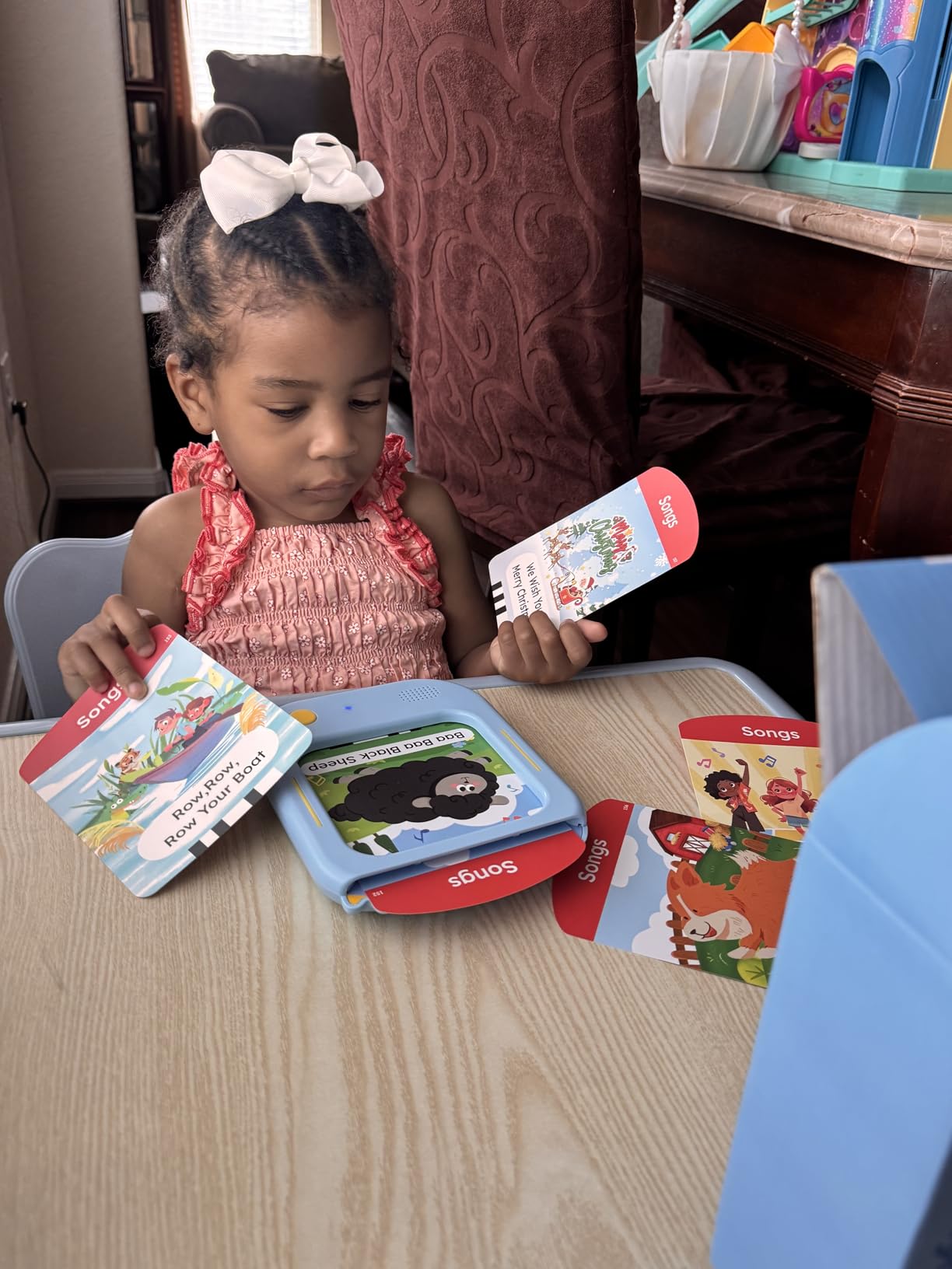 JoyCat Kids Learning Tablet, 156-Page Talking Phonics Flash Cards customer photo 1