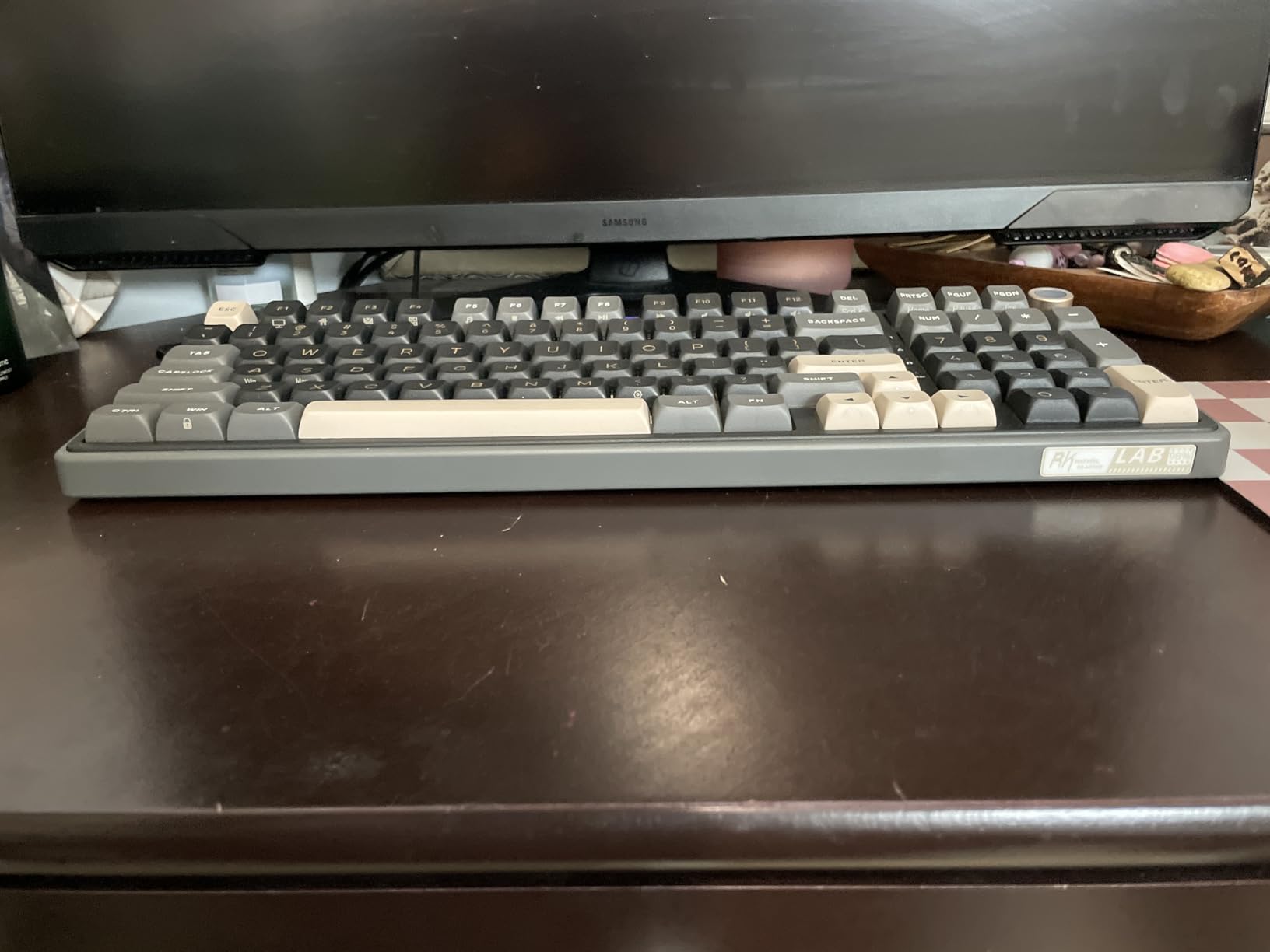 RK ROYAL KLUDGE R98 Pro Wired Mechanical Keyboard, 96% Creamy Gaming Keyboard RGB Backlit with Number Pad and Volume Knob, Gasket Mount, MDA Profile PBT Keycaps, Hot Swappable Pre-lubed Linear Switch customer photo 1