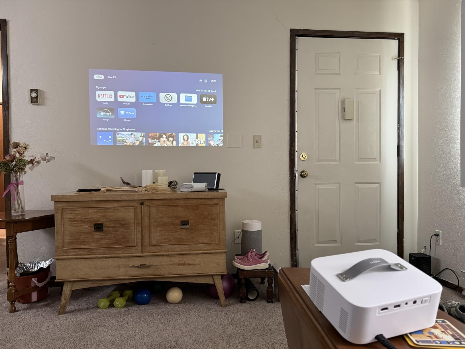 Portable-Outdoor-Projector with WiFi &Bluetooth, 50W Dolby Audio Proyector customer photo 2