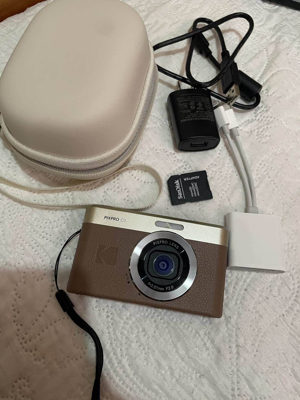 KODAK PIXPRO C1 13MP Compact Digital Camera, 26mm Fixed Lens, Brown customer photo 1