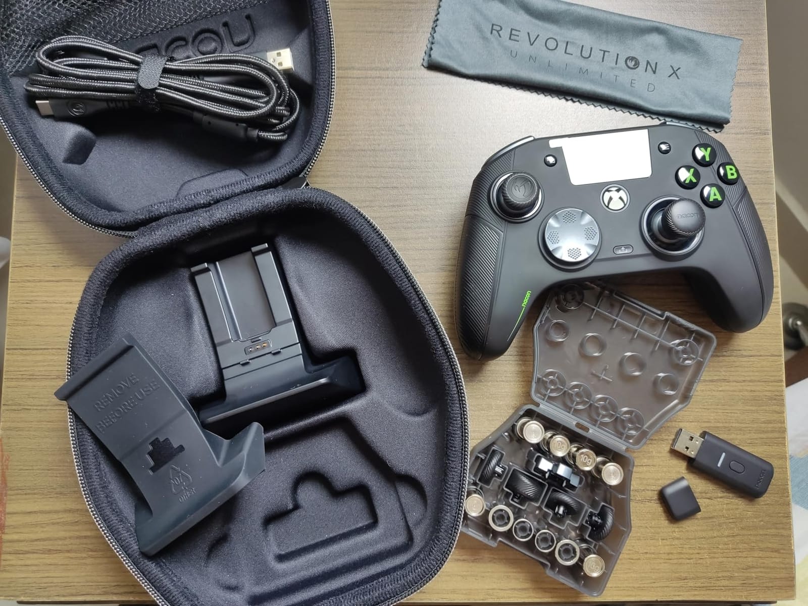 Nacon Revolution X Unlimited Precision Wireless Controller for XBOX and PC customer photo 2