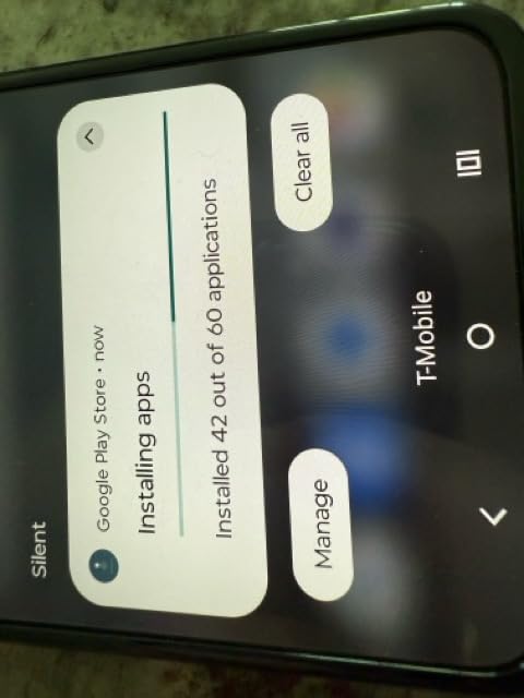 Motorola Razr Ultra 2025 | Unlocked | Made for US 16/512GB | 50MP Camera | Pantone Cabaret customer photo 2
