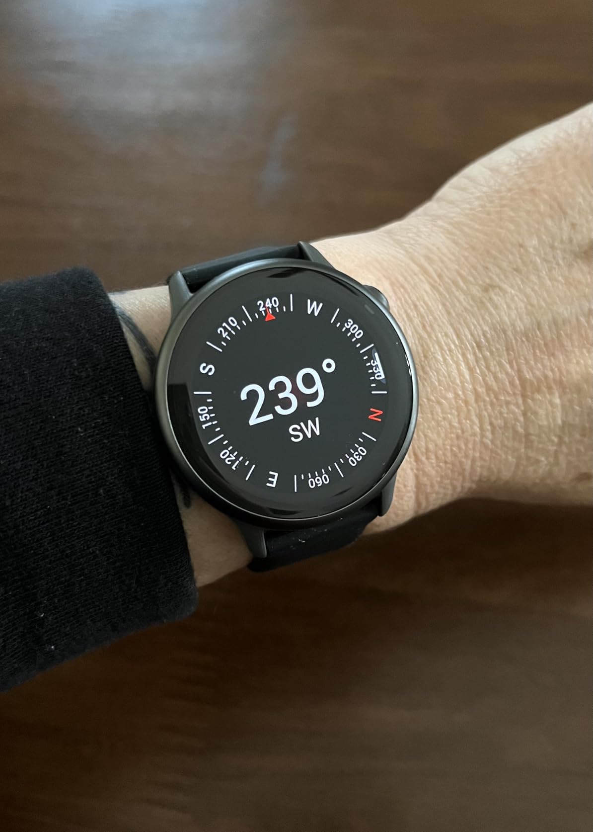 Garmin vívoactive® 6, Health & Fitness GPS Smartwatch, 42mm, Slate customer photo 2