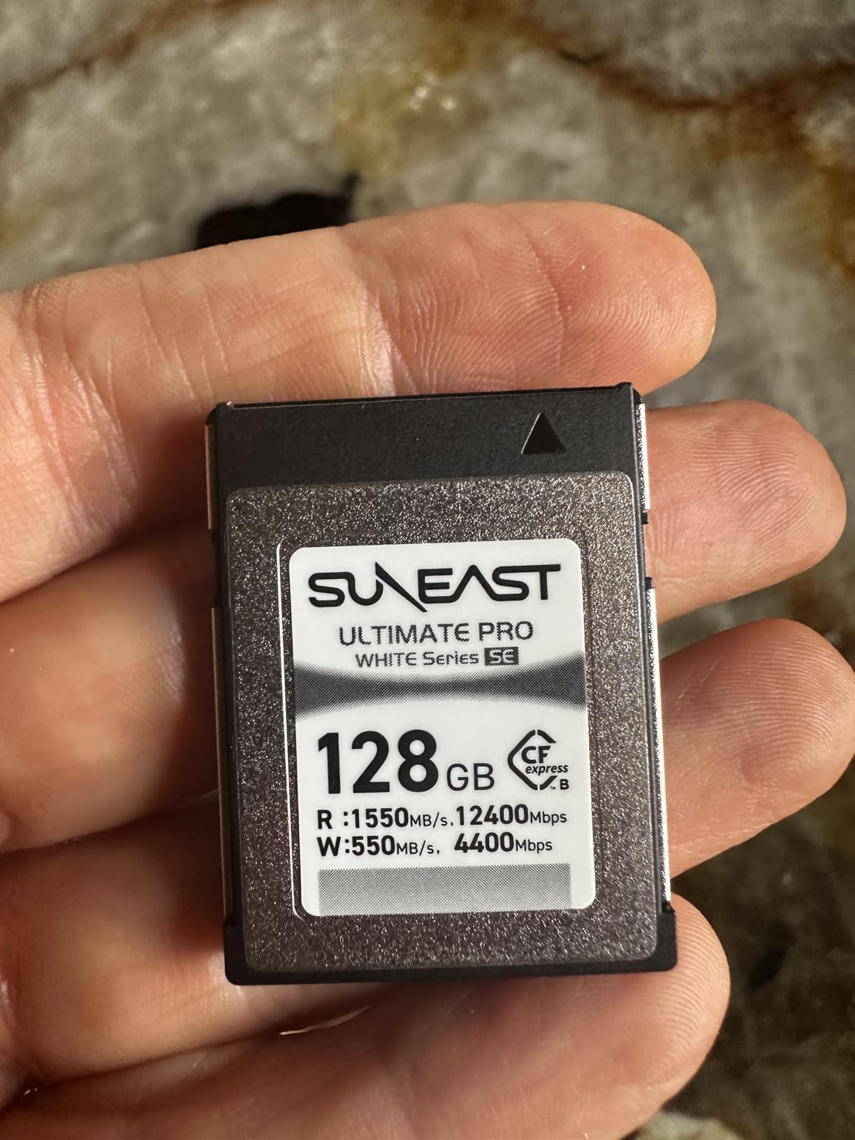 SUNEAST 128GB CFexpress Type B Memory Card for 8K Video customer photo 1
