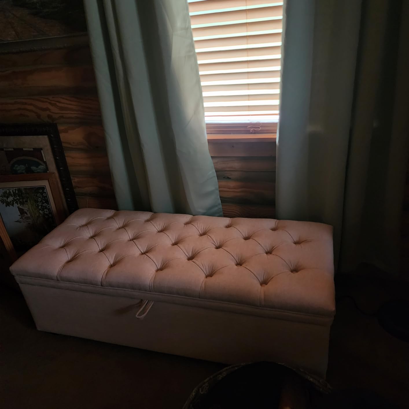 Mangodan 50 Inch Large Storage Ottoman, Tufted Ottoman with Storage customer photo 1