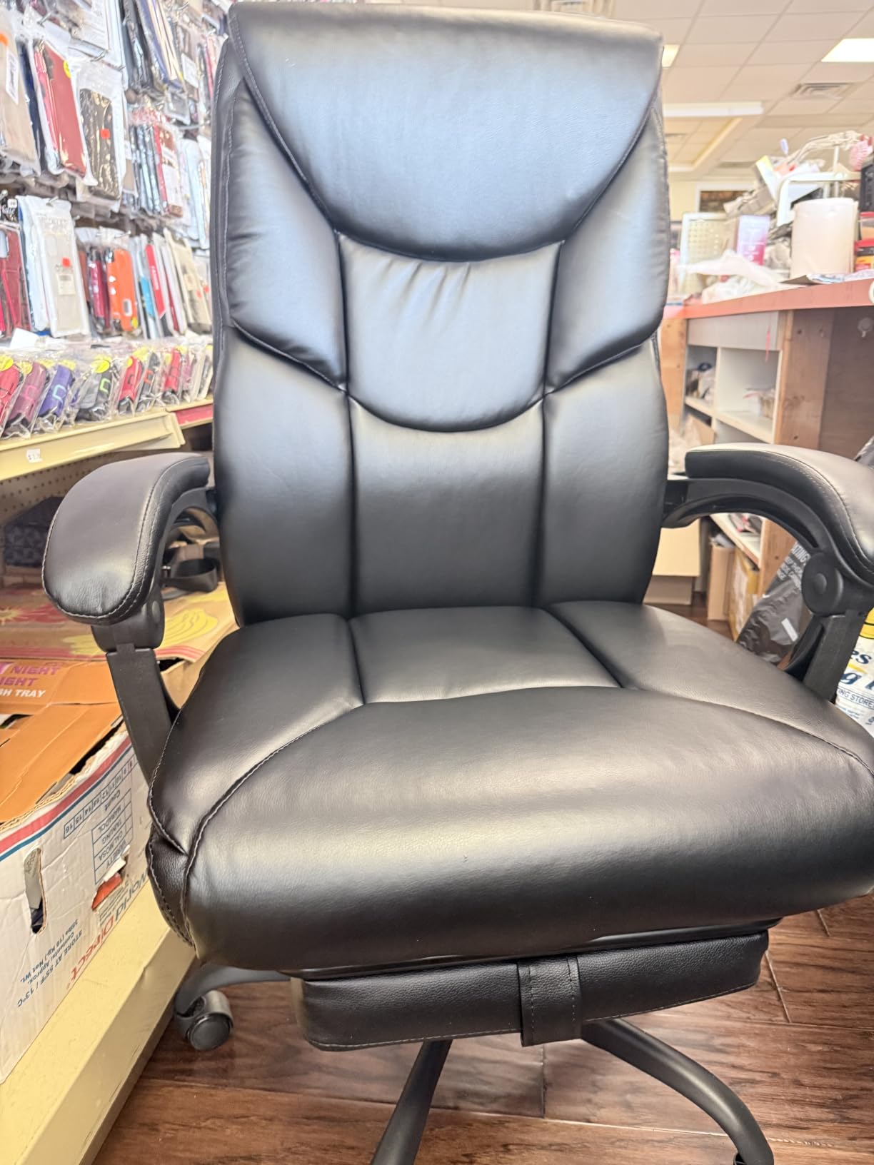 WAILOR 400lbs Office Chair with Foot Rest, Reclining Big and Tall Office Chair with Lumbar Support Spring Cushion, High Back PU Leather Computer Chair,Comfy Desk Chair for Home Office customer photo 2