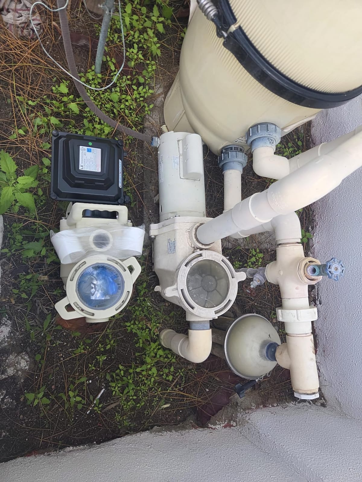 Smart Variable Speed Pool Pump 2 HP, 115/208-230V, In/Above Pool Pump With Smart Life APP Control, Energy Star Certificate, High Flow & Self Priming - (2025 New Upgrade) customer photo 1