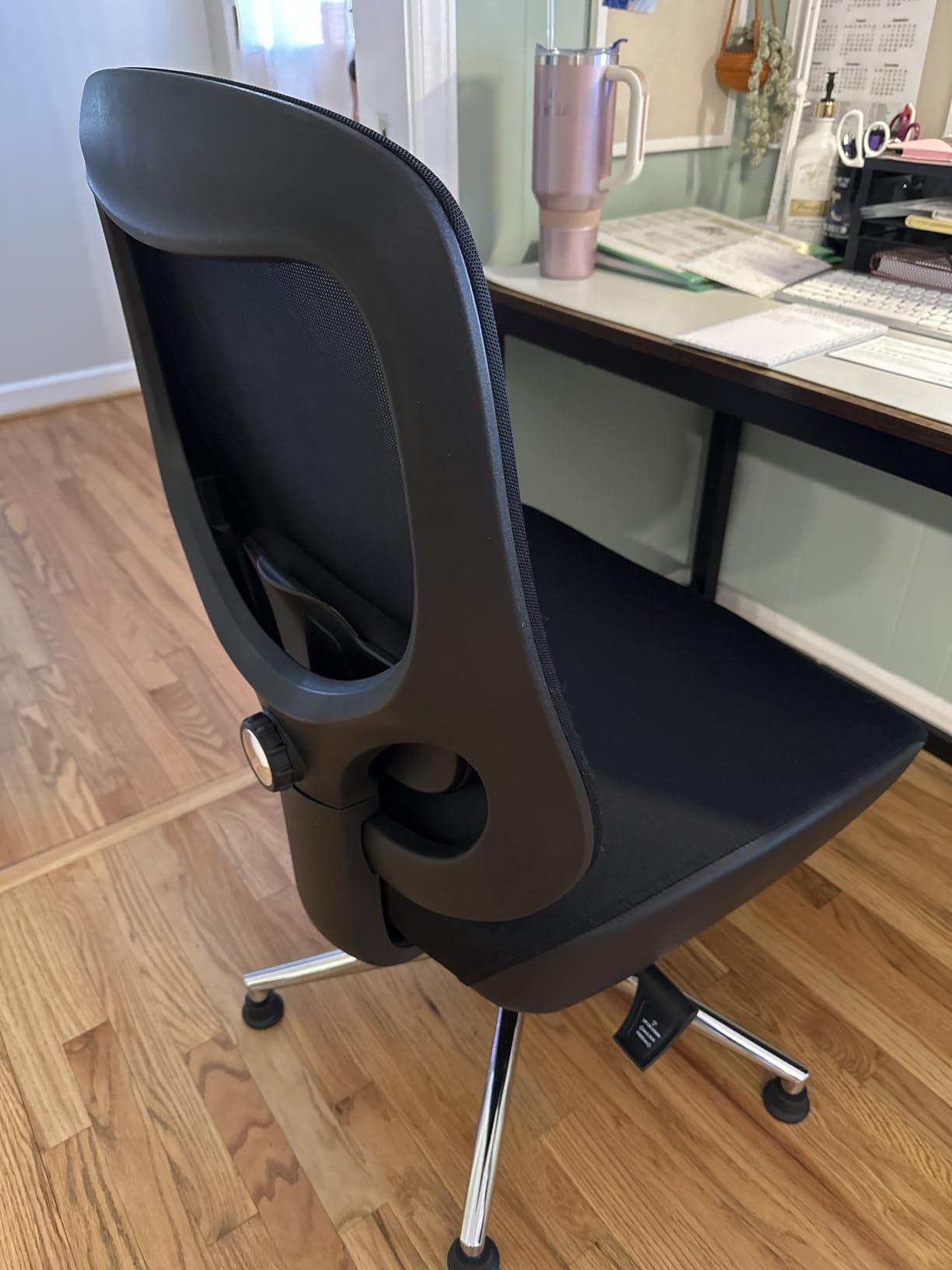 750lbs Big and Tall Office Chair with Wide Thick Seat Cushion for Heavy People Ergonomic Computer Mesh Desk Chairs with 4D Armrests, Adjustable Lumbar Support for Adults 8 Hours daliy Work customer photo 2